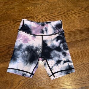 ZYIA girls Tie-Dye biker Shorts